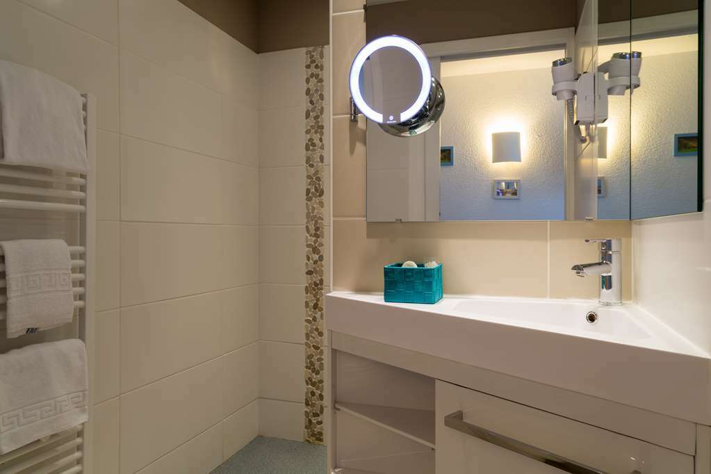 Logis Hotel Corintel Bordeaux Est Tresses 設備 写真