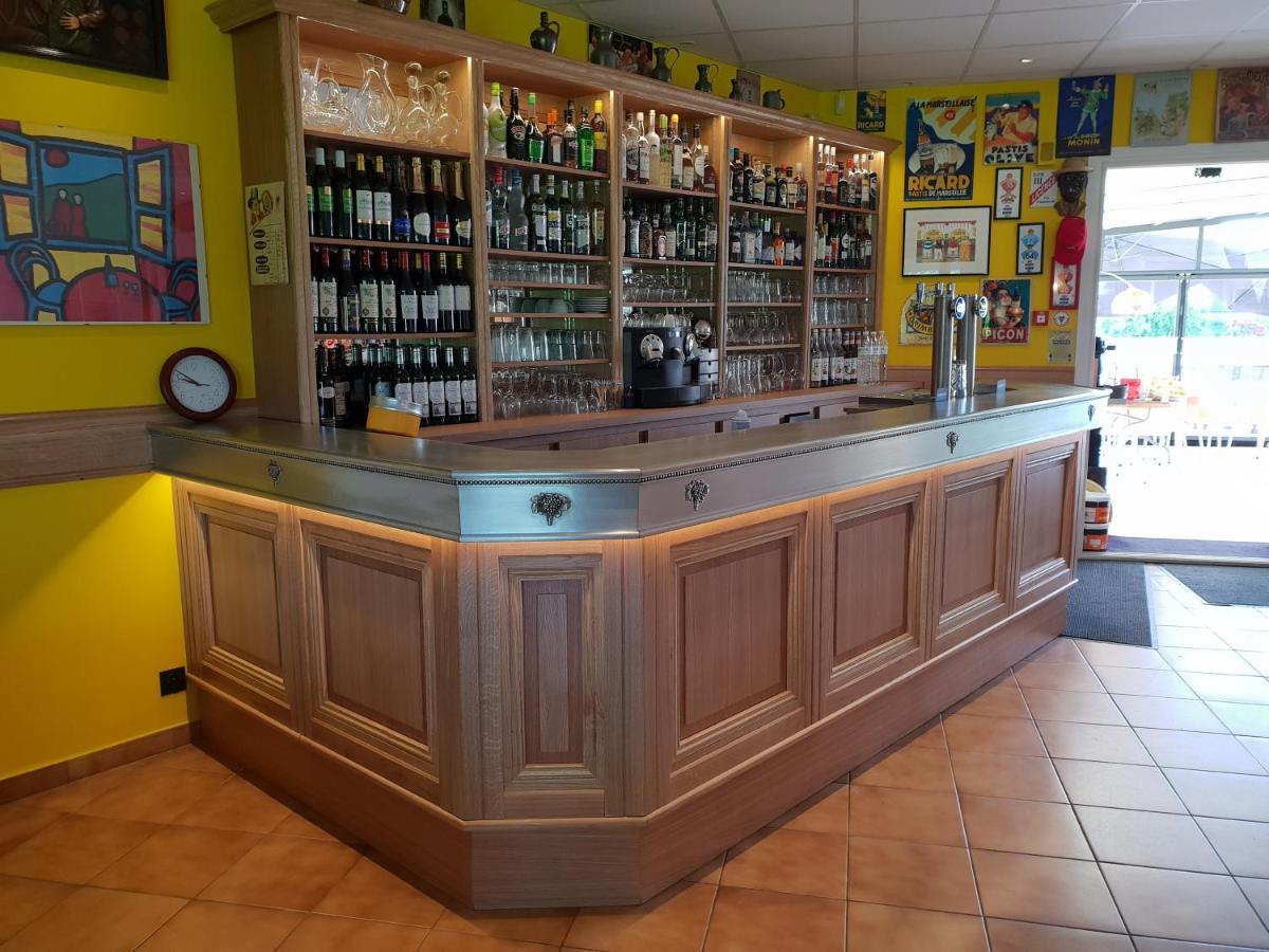 Logis Hotel Corintel Bordeaux Est Tresses エクステリア 写真